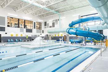 Lap, leisure & splash pool at erie community center